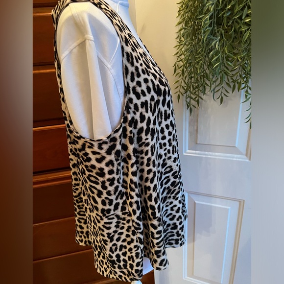 Vince Camuto large - Picture 3 of 4